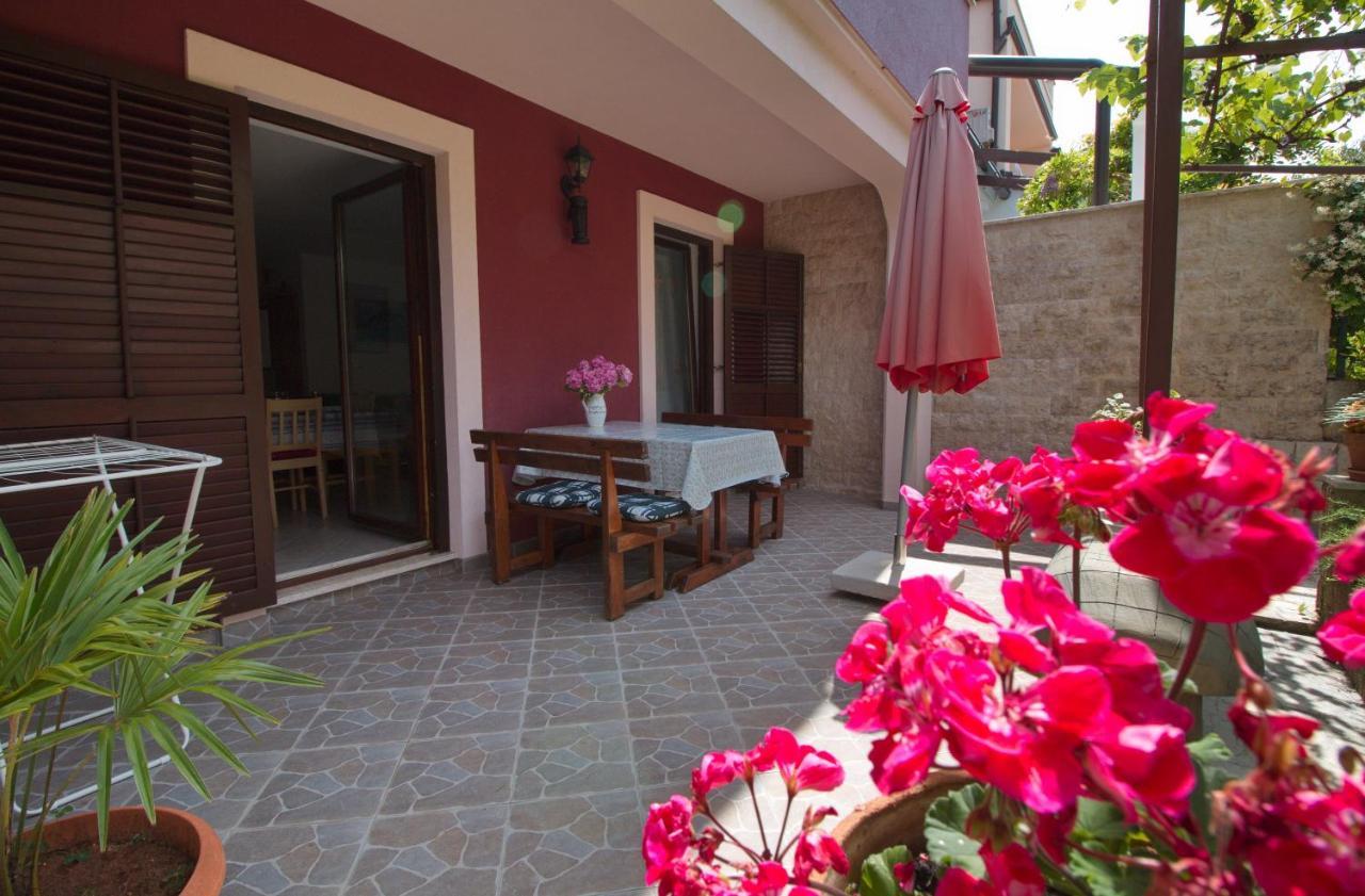 Apartments Lidija Rovinj Exterior photo
